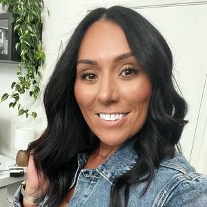 Meet your Posher, Sylvia